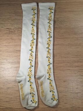Innocent World Ivory Yellow Floral Bow OTK Socks | Classic Lolita